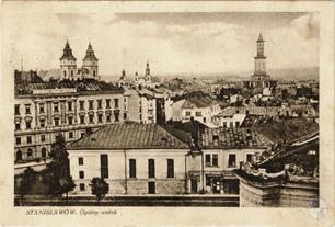 На переднем плане Большая синагога. За ней видны крыши Большого Бейт-Мидраша и Вижницкого клойза, 1930
