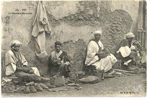 Фес, Марокко, 1917. Еврейские сапожники Фес, Марокко, 1917. Еврейские сапожники