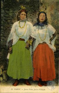 Уджда, Марокко, 1915. Еврейские девушки из Уджды Уджда, Марокко, 1915. Еврейские девушки из Уджды