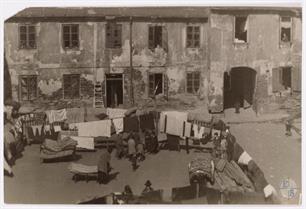 Варшава. Перед праздником Песах