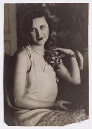 Варшава. Перла Сэндлер, известная красавица в литературных и художественных кругах Варшава. Перла Сэндлер, известная красавица в литературных и художественных кругах