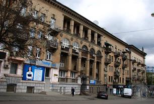 Сталинка на четной стороне улицы Сталинка на четной стороне улицы
