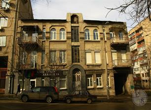 Старый дом на Грушевского, 18 Старый дом на Грушевского, 18
