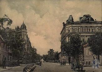 Слева - дом Кутнера, справа - Тайцлина Слева - дом Кутнера, справа - Тайцлина