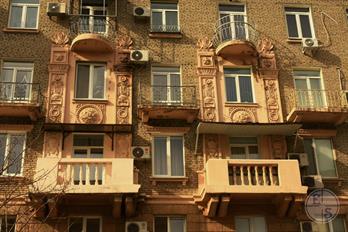 Работа архитектора Марка Шнеерсона. В этом же доме он и проживал Работа архитектора Марка Шнеерсона. В этом же доме он и проживал