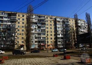 А этот - в виде волны А этот - в виде волны