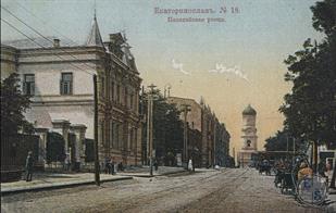 А здесь - наоборот, вид в другую сторону А здесь - наоборот, вид в другую сторону