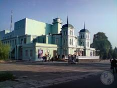 Театр в здании Народной аудитории, построенном в 1900 г. Театр в здании Народной аудитории, построенном в 1900 г.