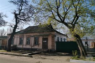 Застройка центральной улицы Пологов, 2021 Застройка центральной улицы Пологов, 2021