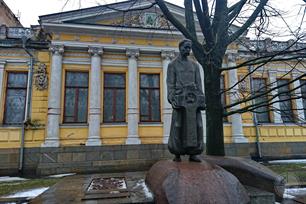 Памятник Дмитрию Яворницкому Памятник Дмитрию Яворницкому