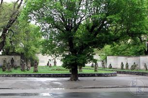 Выставка половецких баб Выставка половецких баб