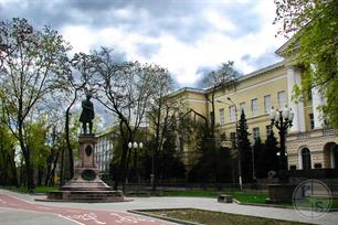 До Ломоносова тут стояла Екатерина До Ломоносова тут стояла Екатерина