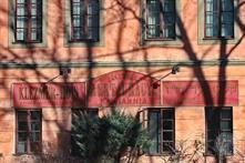 Во время Второй мировой здание было разрушено, в 1976 г. восстановлено по сохранившимся планам Во время Второй мировой здание было разрушено, в 1976 г. восстановлено по сохранившимся планам