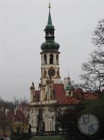 Лорета - один из самых посещаемых паломниками храмов Чехии Лорета - один из самых посещаемых паломниками храмов Чехии