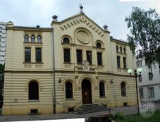 Синагога семьи Ножиков - единственная сохранившася в историческом центре Варшавы Синагога семьи Ножиков - единственная сохранившася в историческом центре Варшавы