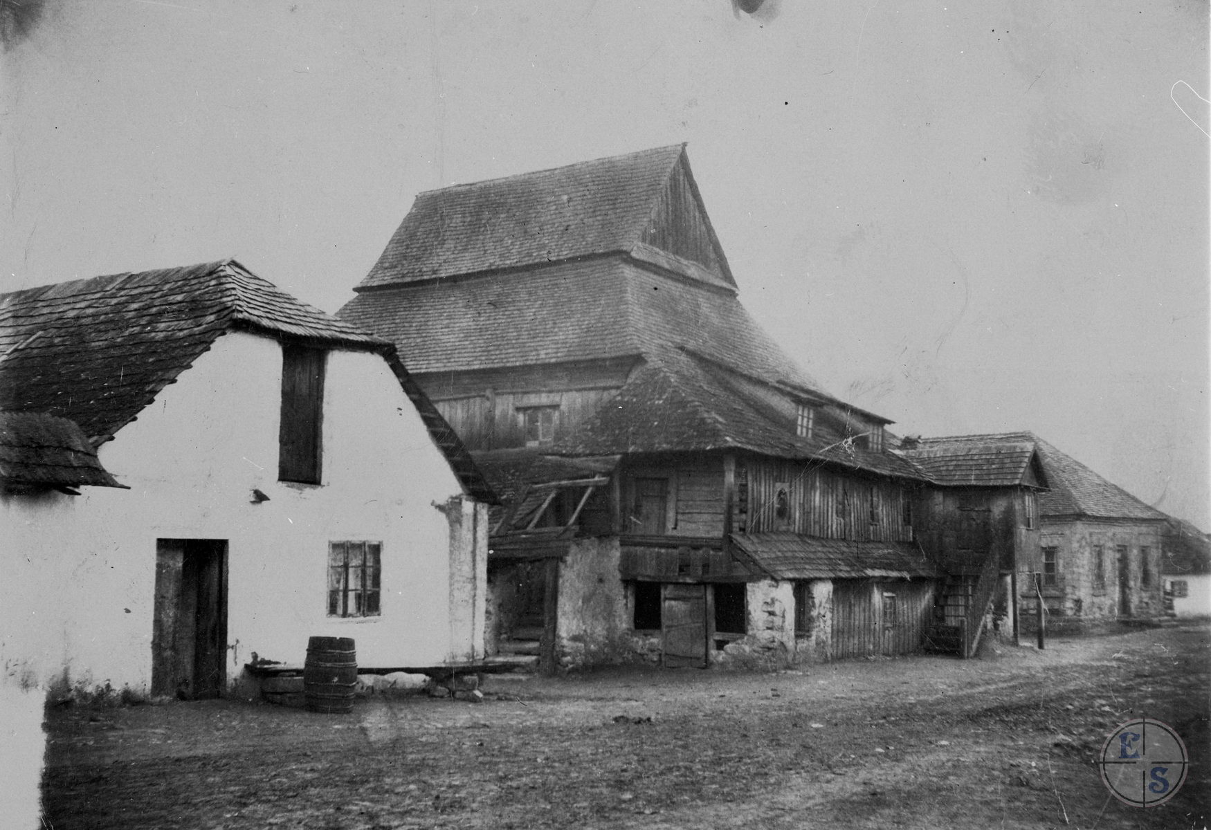 Улица и синагога в Миньковцах, 1915 (?) Улица и синагога в Миньковцах, 1915 (?)