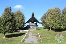 В соседнем селе Красноселка В соседнем селе Красноселка