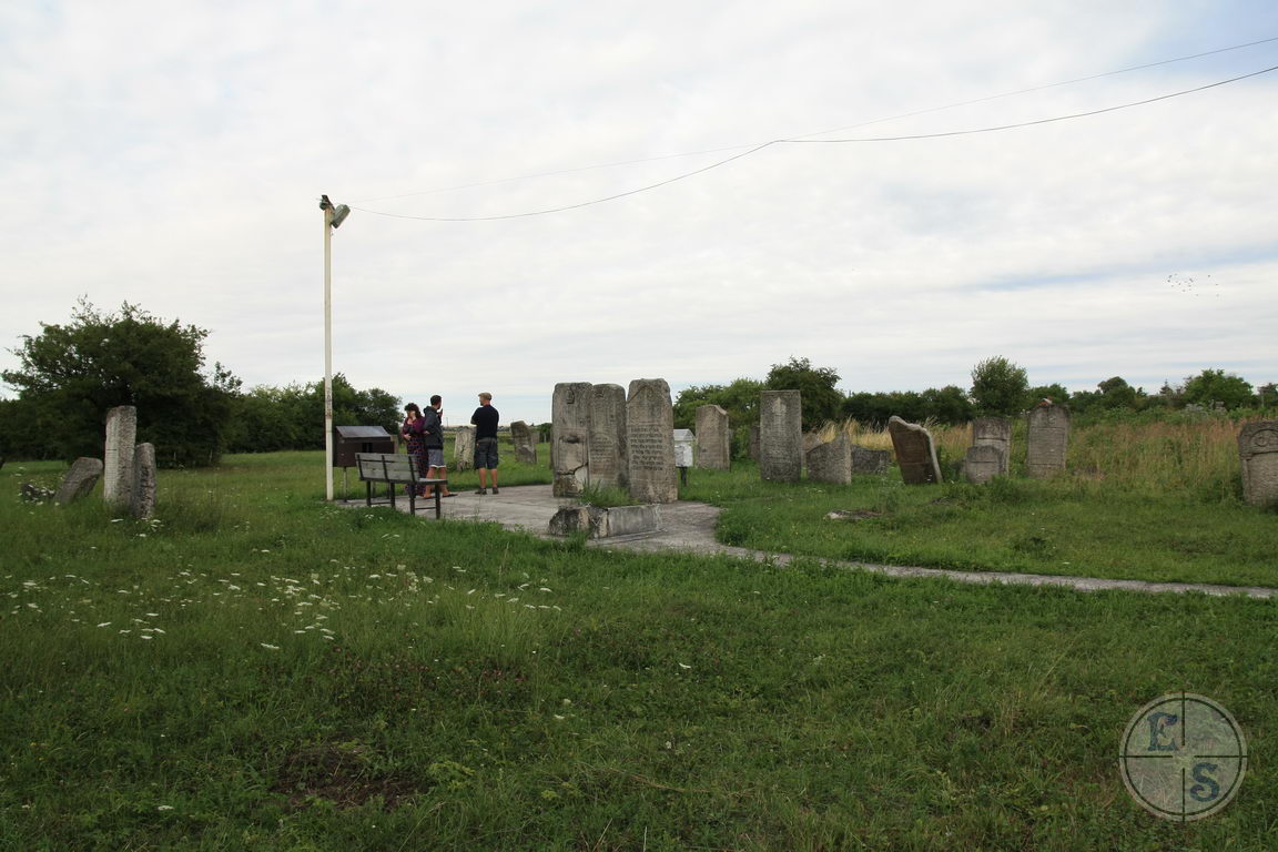 Jewish cemetery - a place of pilgrimage for Belz Hasidim Jewish cemetery - a place of pilgrimage for Belz Hasidim