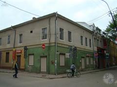 Синагога портных в Коломые, 2011. Угол улиц Валовой и Шухевича Синагога портных в Коломые, 2011. Угол улиц Валовой и Шухевича