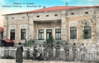 Rabbi's house in Otyniya, 1915. On the photo, probably, Rabbi Chaim Hager Rabbi's house in Otyniya, 1915. On the photo, probably, Rabbi Chaim Hager