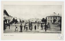 Jews on Square Rynok in Sokal, 1906 Jews on Square Rynok in Sokal, 1906