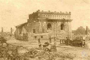 Old synagogue was built in 1762 Old synagogue was built in 1762