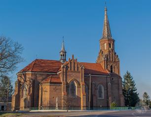 Neo -Gothic church in Stoyaniv, erected in early 20 century