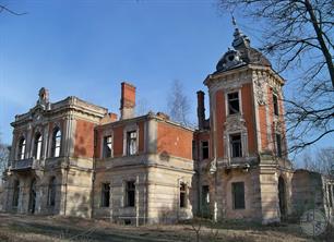 Palace of Casimir Potocki in the style of baroque, 2015 Palace of Casimir Potocki in the style of baroque, 2015