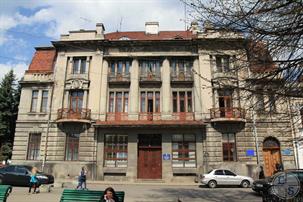 Former Prague Bank, 2013, Zolota street