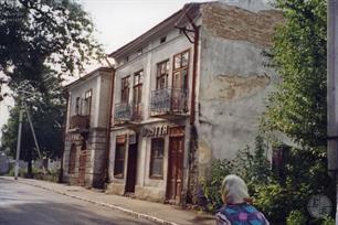 Former Jewish houses in Hlyniany, 1995