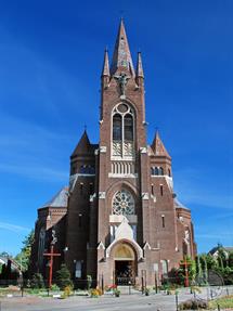 Neo-Gothic Church in Kamyanka-Buzka. Photo by Rbrechko, Wikipedia