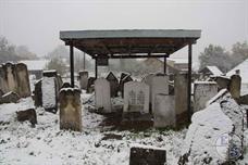 Here buried rabbi Moshe Kitover, 1738 Here buried rabbi Moshe Kitover, 1738