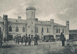 Town Hall, the beginning of the 20th century. Who would have thought that she looked like that? Town Hall, the beginning of the 20th century. Who would have thought that she looked like that?