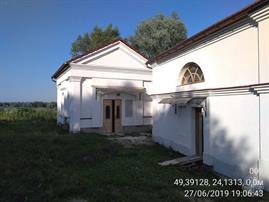 Second ohel on Jewish cemetery in Zhydachiv