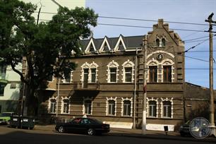 Еще один одесский "плоский" дом, Лидерсовский бульвар, 21 Еще один одесский "плоский" дом, Лидерсовский бульвар, 21