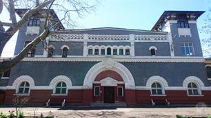 Завод шампанских вин, арх. Шарль Бойш, 1900. Французский бульвар, 36 Завод шампанских вин, арх. Шарль Бойш, 1900. Французский бульвар, 36