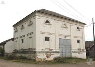 Синагога в Надыбах, 2019 Синагога в Надыбах, 2019