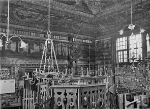 Бима и росписи стен, 1940 Бима и росписи стен, 1940
