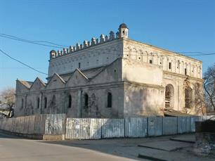 Синагога в Жовкве, 2015 Синагога в Жовкве, 2015