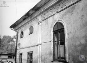 Синагога в Бучаче, 1996 Синагога в Бучаче, 1996