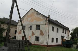 Синагога в Бурштыне, 2015 Синагога в Бурштыне, 2015