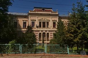 Бывший сиротский дом Бывший сиротский дом