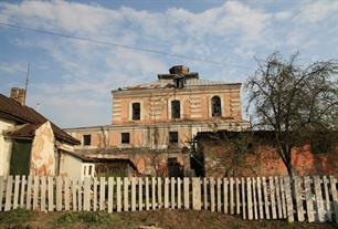 Синагога в Дубно, 2015 Синагога в Дубно, 2015