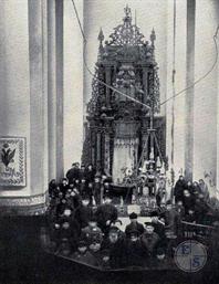 Евреи в синагоге, нач. 20 в. Евреи в синагоге, нач. 20 в.