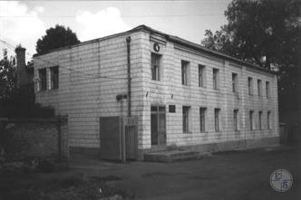 Синагога в Конотопе, 1990-е гг. Синагога в Конотопе, 1990-е гг.