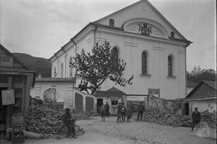 Кременец, Большая синагога. Фото экспедиции Ан-ского Кременец, Большая синагога. Фото экспедиции Ан-ского