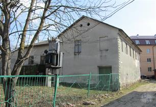 Бывший Большой бейт-мидраш с достройками, 2011 Бывший Большой бейт-мидраш с достройками, 2011