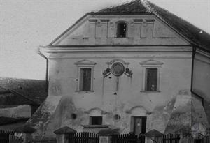 Восточный фасад и два льва, 1928 Восточный фасад и два льва, 1928