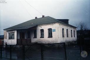 Синагога Дувидла Тверского в Тальном, 2001 Синагога Дувидла Тверского в Тальном, 2001