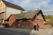 Похоже на бывший еврейский дом местечковой застройки Похоже на бывший еврейский дом местечковой застройки